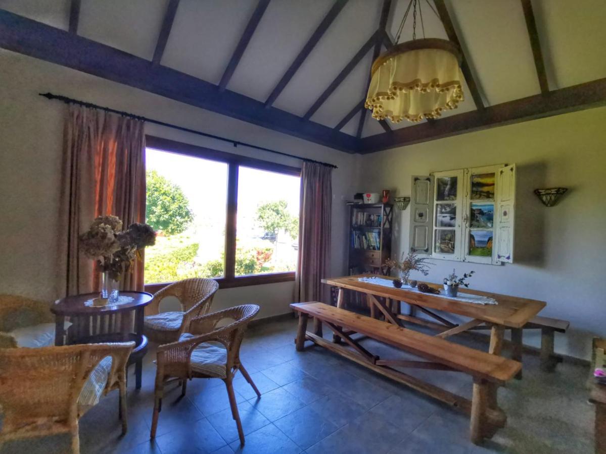 Apartamentos La Cruz De Paderne Навия Екстериор снимка