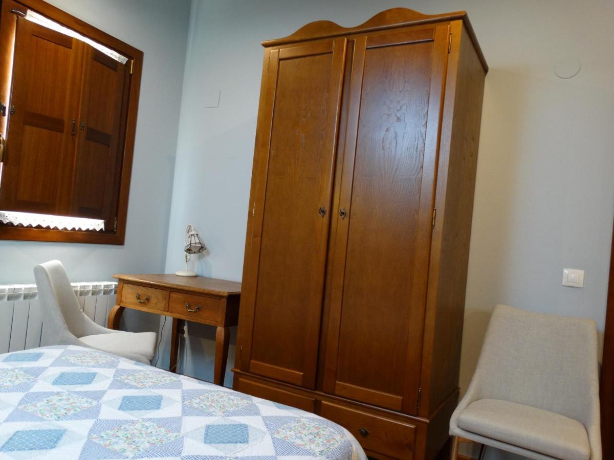 Apartamentos La Cruz De Paderne Навия Екстериор снимка