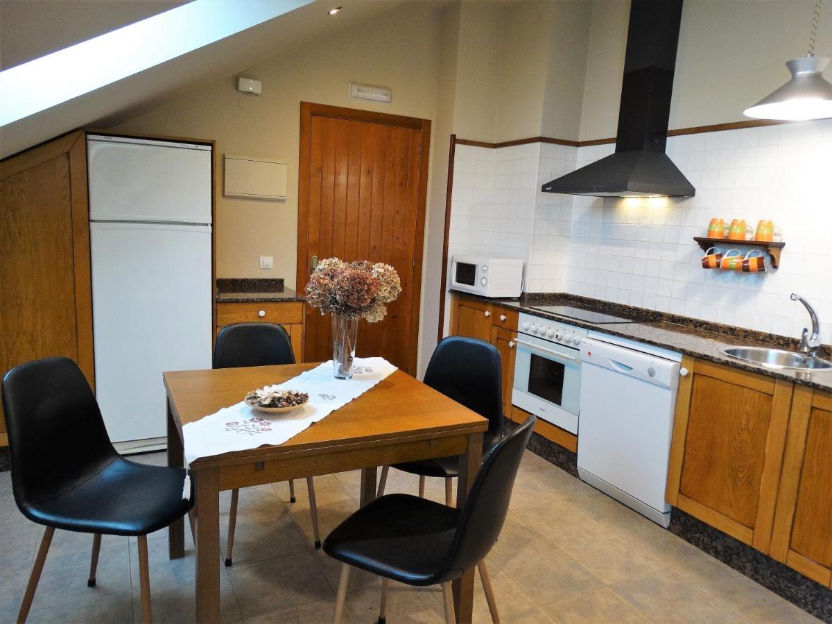Apartamentos La Cruz De Paderne Навия Екстериор снимка