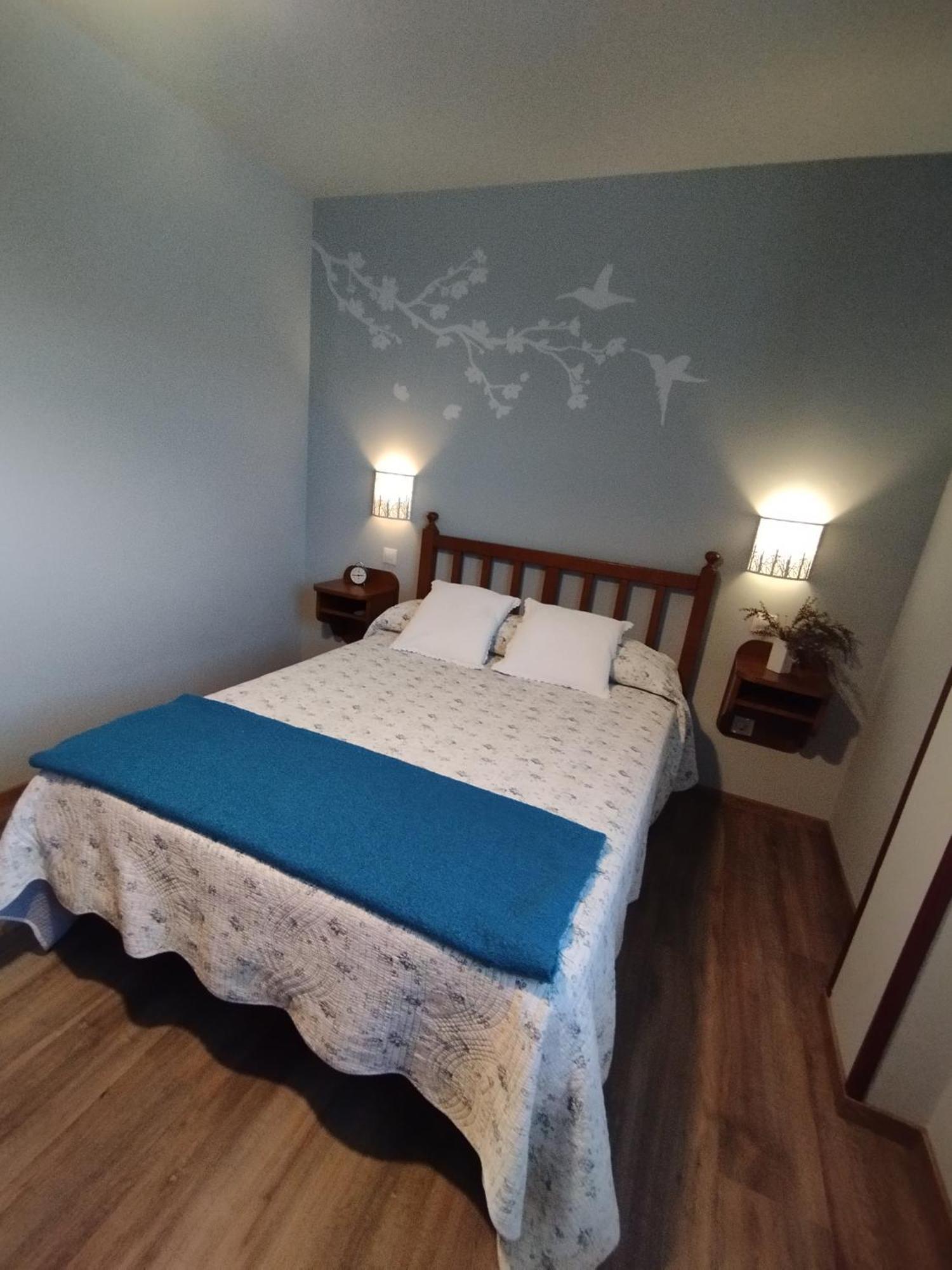 Apartamentos La Cruz De Paderne Навия Екстериор снимка